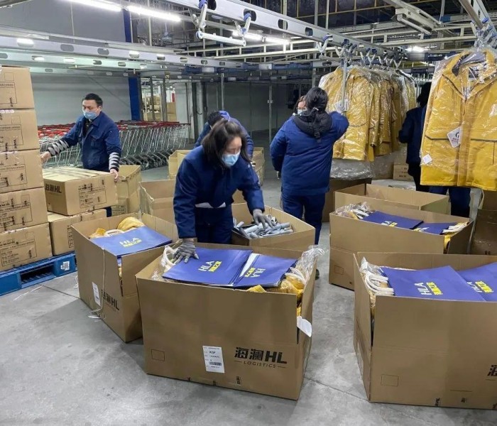 苏州核酸筛出阳性背后，一座城市的静与动，以及我们共同的抗疫长考