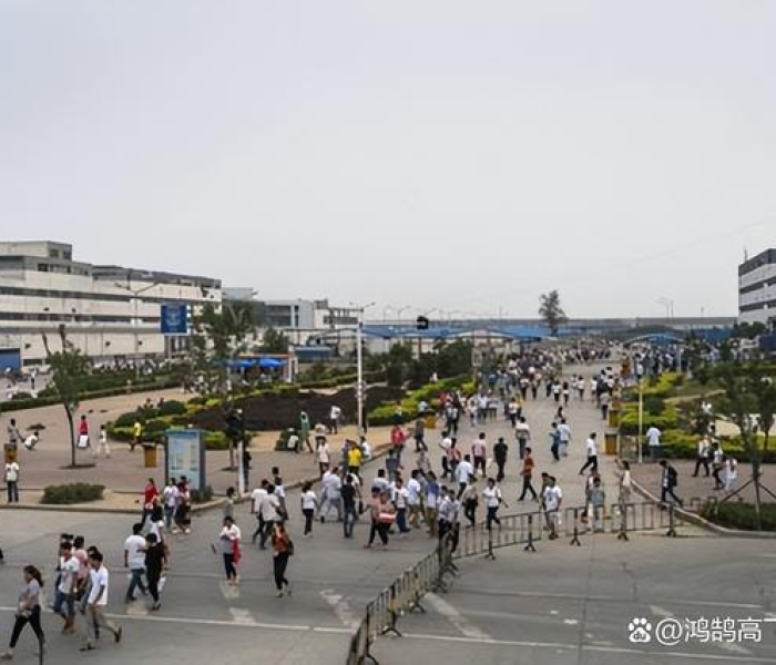 河南富士康疫情员工徒步回家/郑州富士康疫情期间招人吗