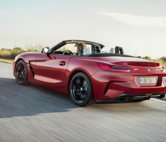 宝马z4软顶敞篷跑车/宝马z4软顶敞篷跑车多少钱