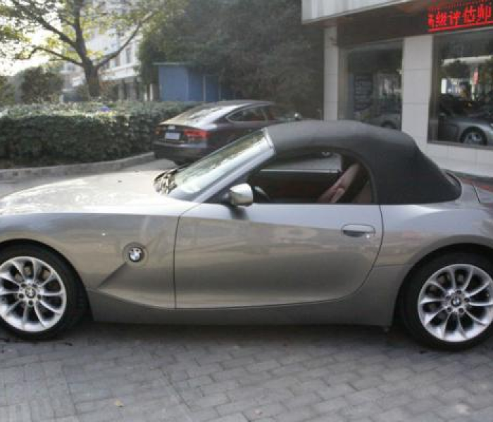 宝马z4软顶敞篷跑车/宝马z4软顶敞篷跑车多少钱