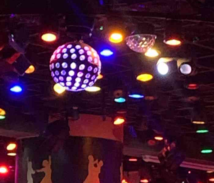 华星舞厅 还在营业吗/华星舞厅还在营业吗