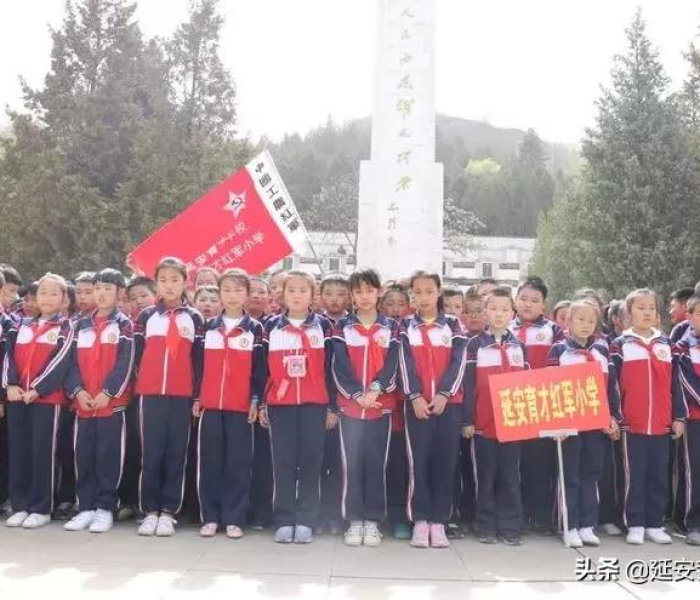 房卡全攻略“微信炸 金花如何自建房间”房卡详细充值