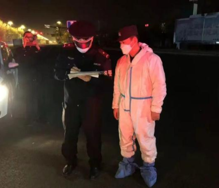 成都原则上取消非必要，迈向高效与人文并重的城市治理新篇章