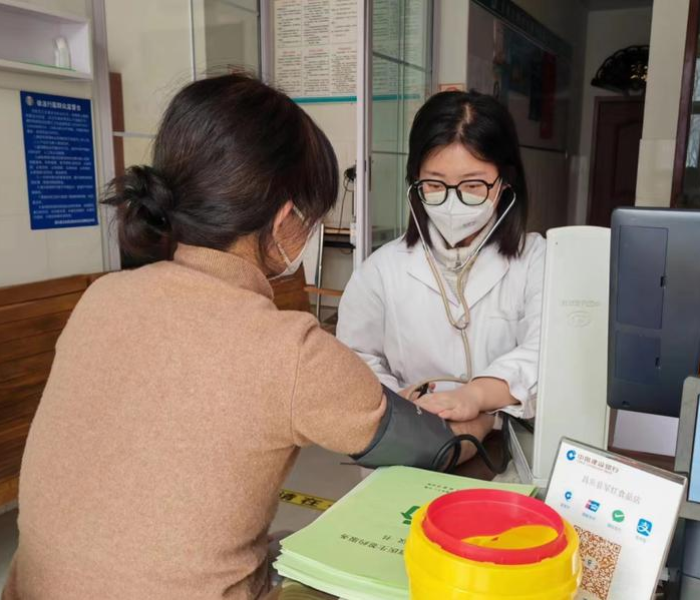 河南高校寒假安排引关注，学生返乡潮背后的教育思考