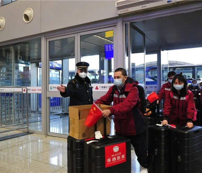 石家庄火车站暂停进站乘车了吗现在/石家庄火车站暂停进站乘车了吗