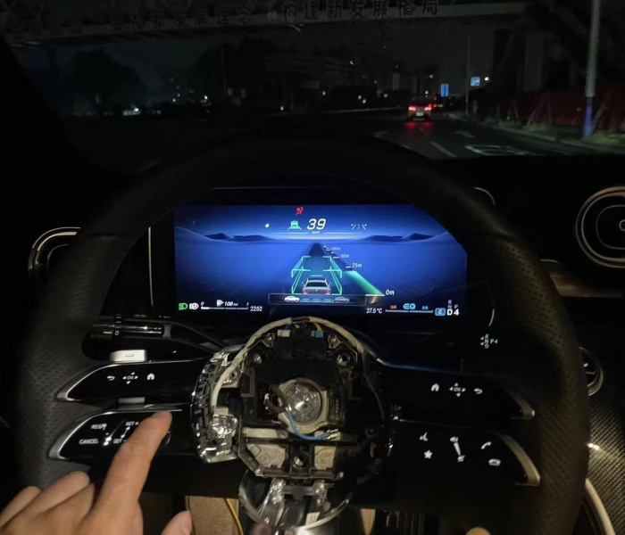 c260奔驰2025款落地价（c260l奔驰2025款落地价）