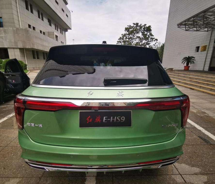 蔚来汽车价格及图片es9:蔚来汽车价格及图片内饰