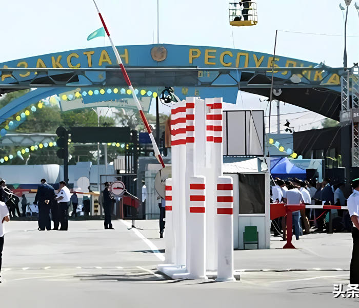 网约车与核酸，疫情下的出行变革与生活韧性