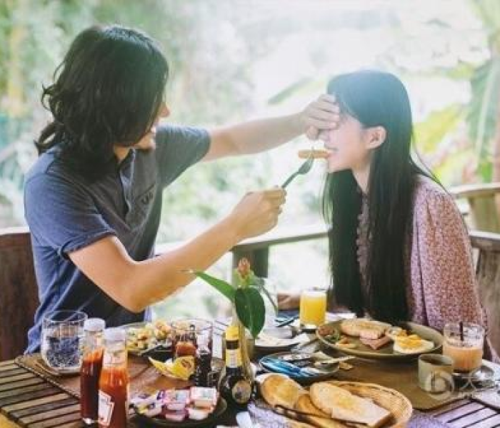 疫情一对情侣3天40次:一对情侣躲疫情一天20次 疫情一对情侣3天40次:一对情侣躲疫情一天20次