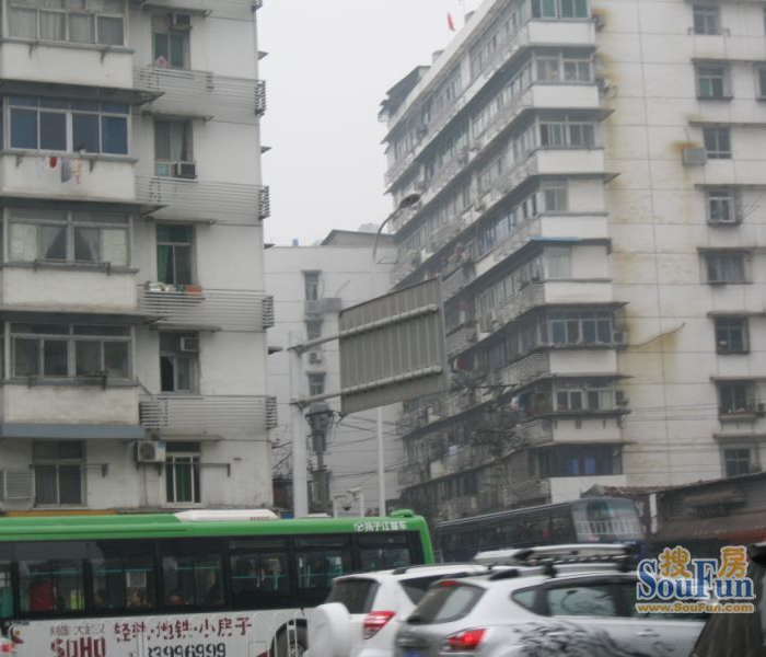 东新园小区位于哪条路:东新园小区位于哪条路上