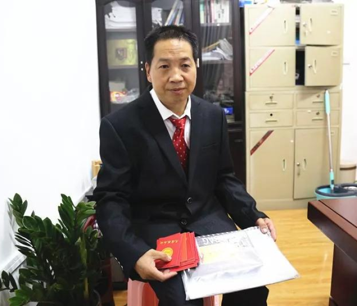 【17年路虎极光图片,17年路虎极光质量到底怎么样】