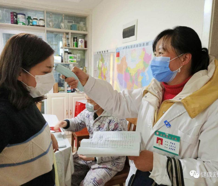 抗疫医护人员休息（抗疫医护人员休息图片）