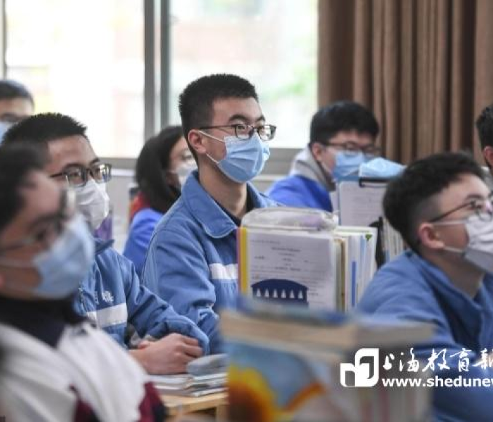 湖北师生开学前14天居家（多地要求师生开学前14天居家）