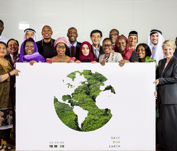 【专家:印度第三拨疫情将到来,印度官员称该国第三波疫情不可避免】