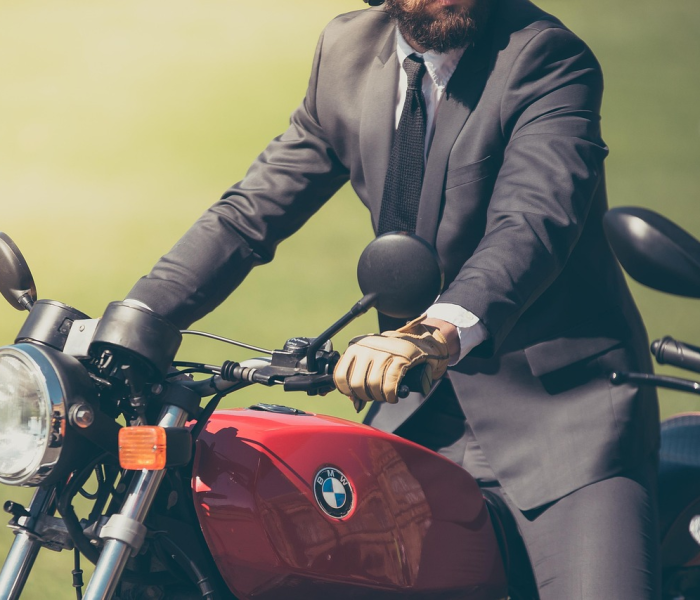 上海摩托车牌照价格多少钱/上海摩托车牌照价格多少钱一个