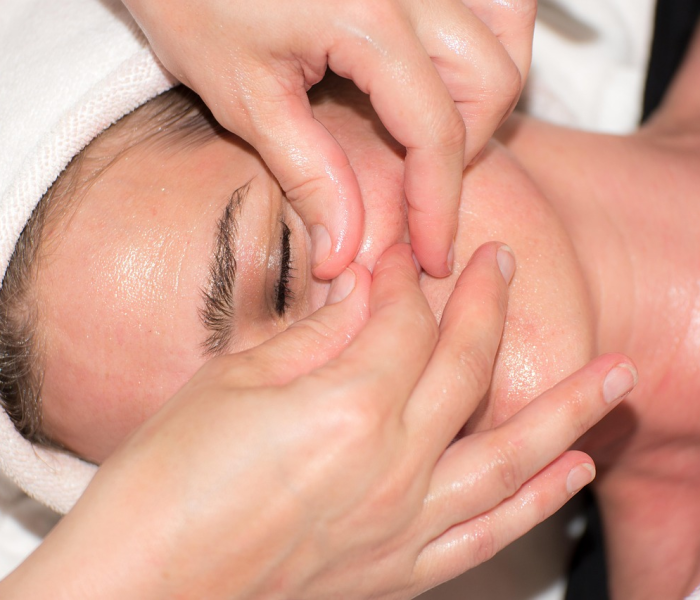 广州新增病例详情:最小7岁/广州最小感染者