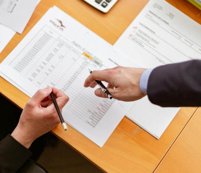 政务司长:香港恢复安全常态（香港恢复行使主权的具体时间）