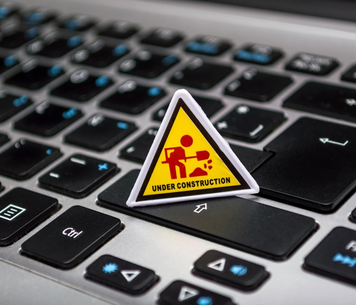 给大家讲解“怎样在微信上建房间金花”房卡获取方式