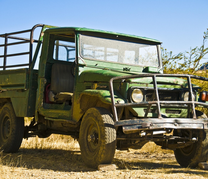 26款小陆地巡洋舰多少钱:26款小陆地巡洋舰多少钱一辆