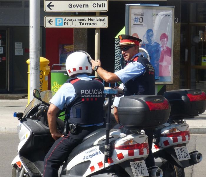 江西上饶铅山交警大队服务电话/江西上饶铅山交警大队服务电话是多少