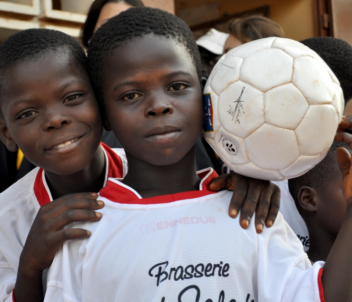 房卡全攻略“微信群金花房卡哪里买”房卡链接获取