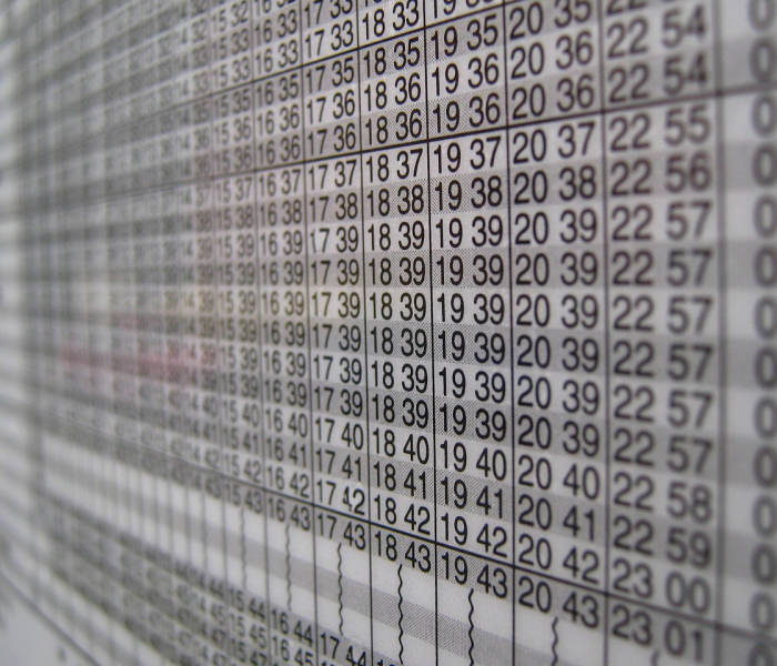 房卡必备教程“微信牛牛房卡在哪里买的”房卡详细充值