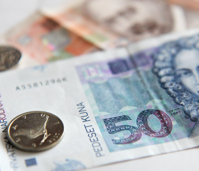 房卡全攻略“微信金花房卡跟谁买”详细房卡怎么购买教程