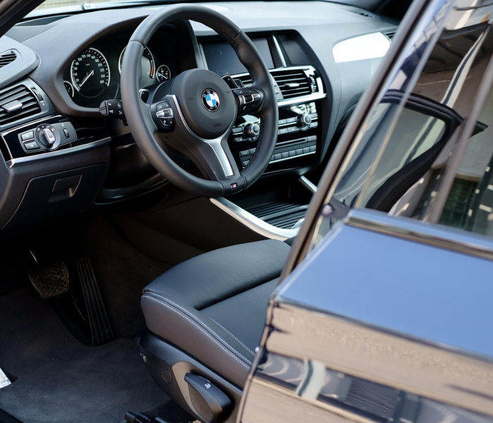 【一汽奔腾SUVb70报价及图片,一汽奔腾7座报价及图片】