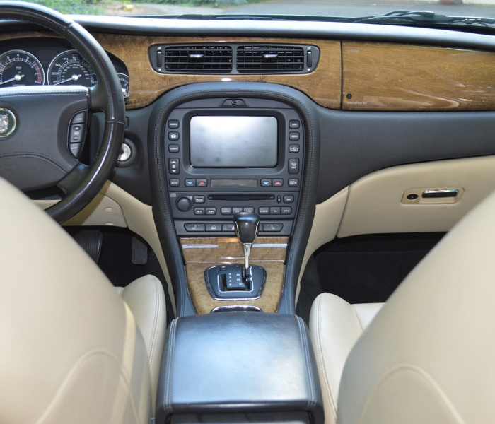 30万之内买什么车:30万内买什么车好suv