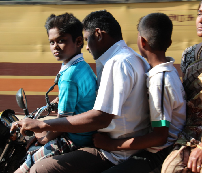 男子被强制隔离视频/男子被强制隔离