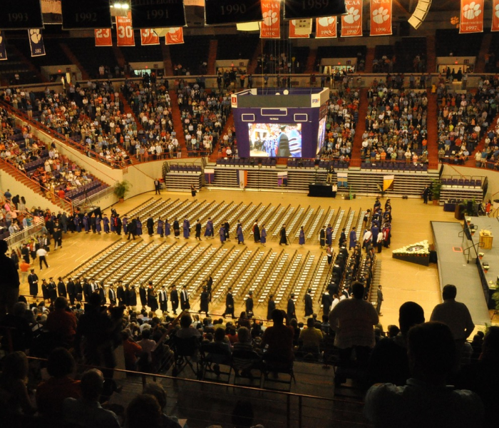 北京青年政治学院怎么样,毕业后能干什么（北京青年政治学院口碑）