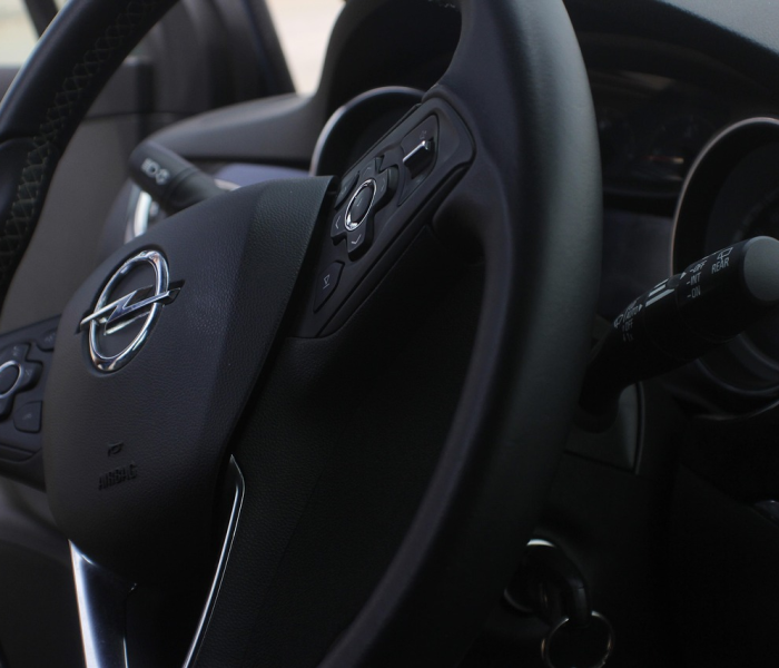 七座商务车10万左右图片/七座商务车大全图片及报价图片摄像头