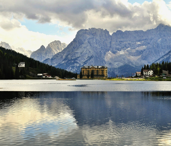 汉中吃住玩一体的地方（汉中吃住玩一体的地方推荐）