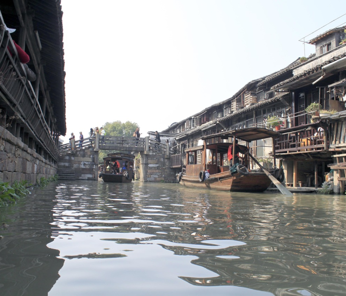 上海到美国旅游是东进西出还是西进东出好:上海到美国旅游怎么办