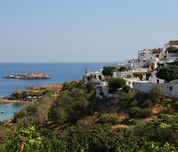 北京内蒙旅游价格跟团（北京到内蒙古三日游的旅行社）