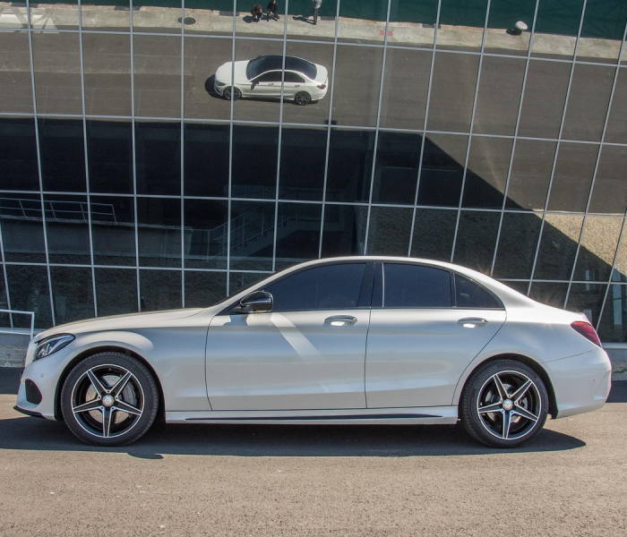 奔驰大G新款g63和g62区别（奔驰大g和g63的区别）