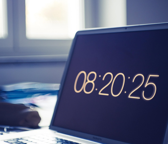 一分钟介绍使用“微信牛牛炸 金花”详细房卡怎么购买教程