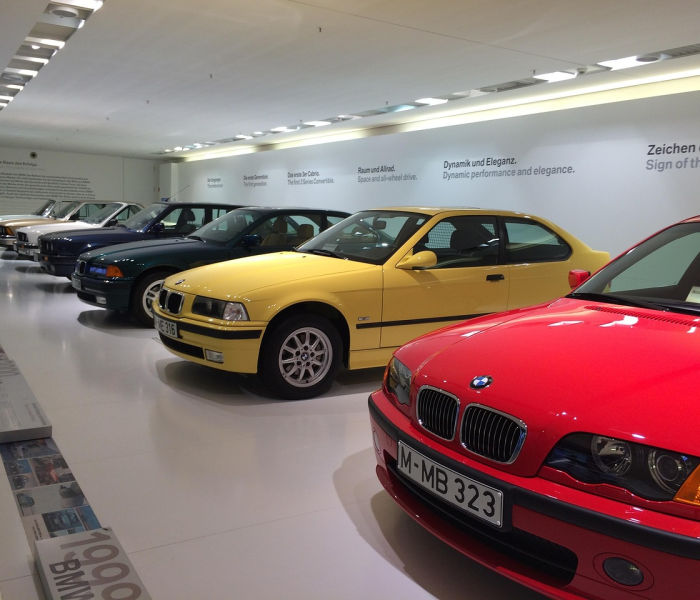 【30万买什么轿车最合适/30万推荐买什么轿车】