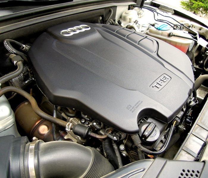 奥迪a4车身多长具体介绍/2021款奥迪a4l车身长度