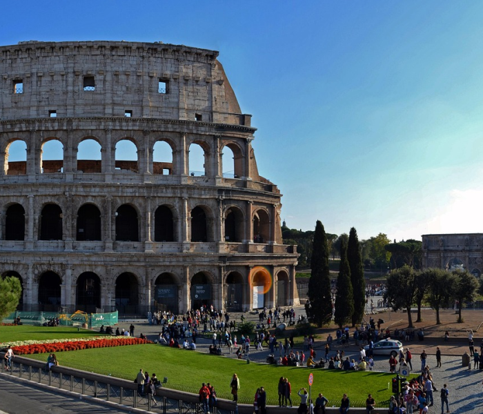 【意大利新增4585例/意大利新增4207例】 【意大利新增4585例/意大利新增4207例】