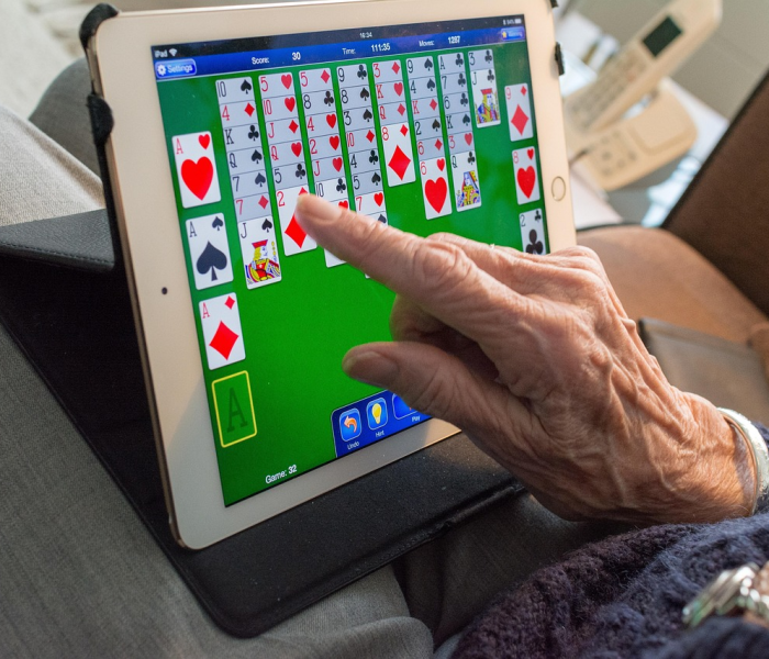 全攻略普及“微信牛牛房卡链接找谁买”房卡获取方式 全攻略普及“微信牛牛房卡链接找谁买”房卡获取方式