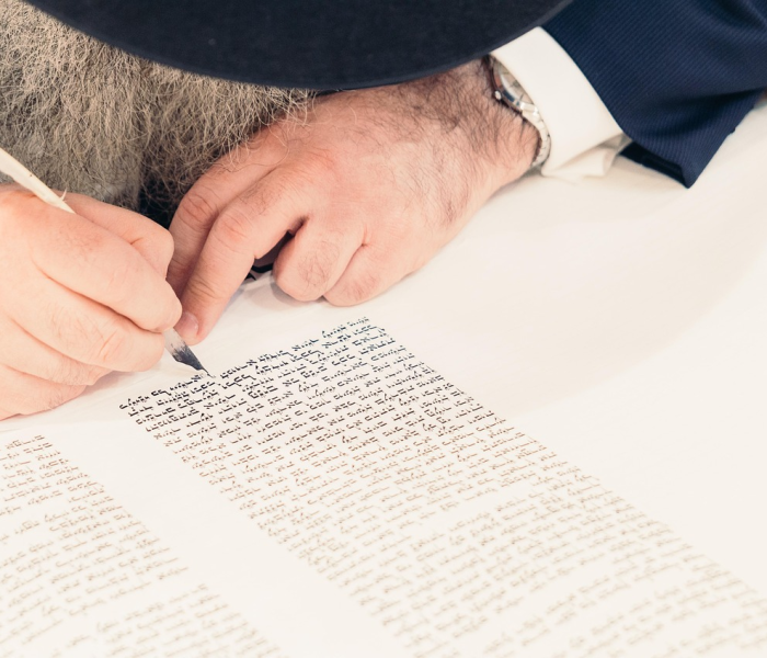 病字旁加个且是什么字/病字旁加且读什么意思 病字旁加个且是什么字/病字旁加且读什么意思