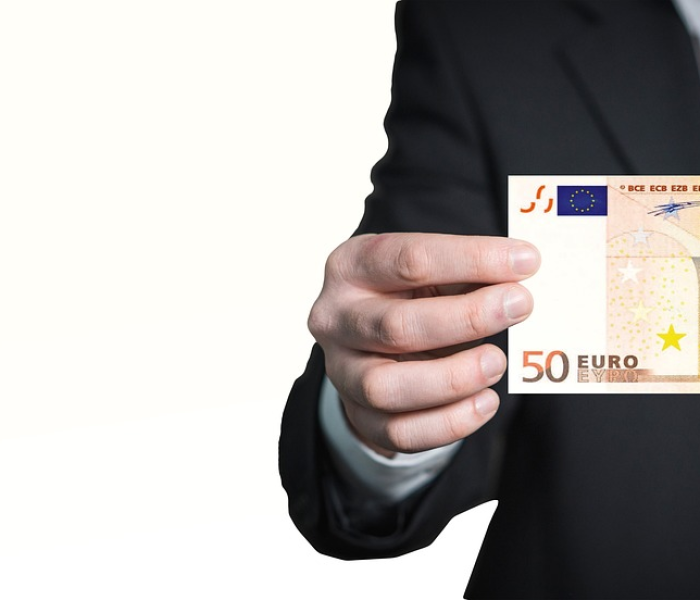 【中国疫情最新数据消息2021,中国疫情最新消息报告】