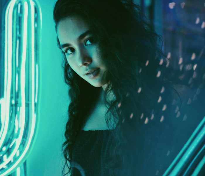 女记者轻症被送进高档方舱视频/女记者take1