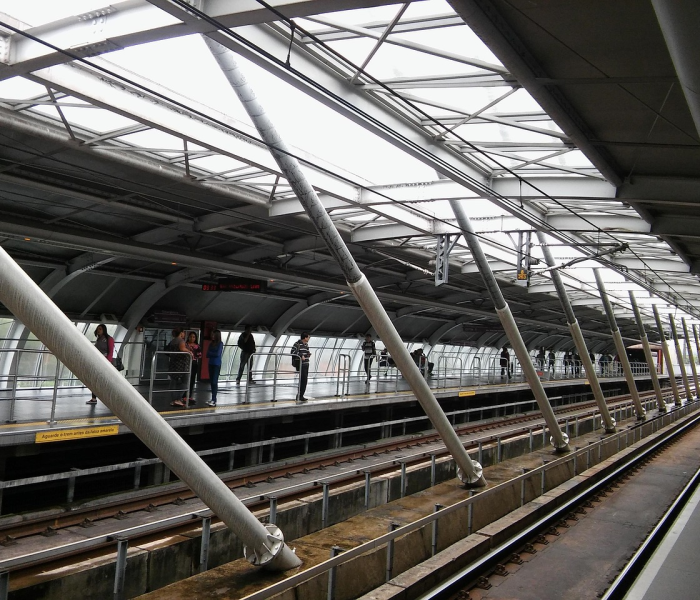 【深圳地铁停运几天/深圳地铁停运6小时】