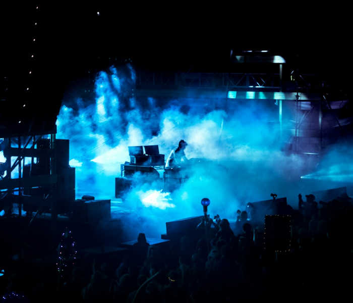 美国疫情最新消息今天新增死亡日本疫情:美国疫情日死亡人数最新消息