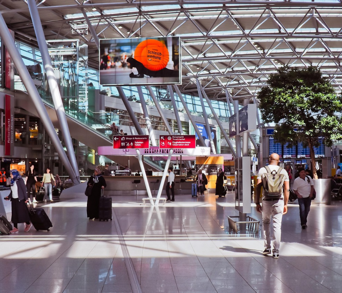 【首都机场公布两项旅客离京条件是什么/首都机场出京规定】