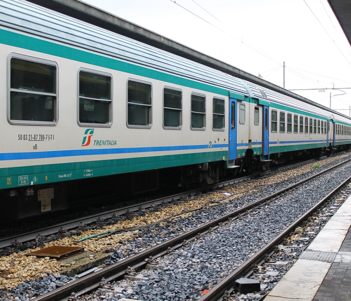 火车票网上订票时间从几点钟开始（网购火车票时间从几点开始几点结束）