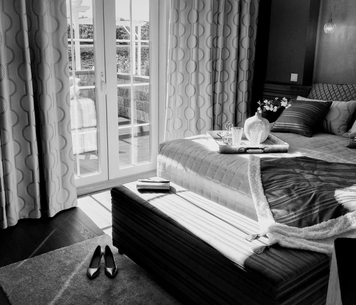 卧室阳台隔断利弊/卧室与阳台隔断做什么门好 卧室阳台隔断利弊/卧室与阳台隔断做什么门好