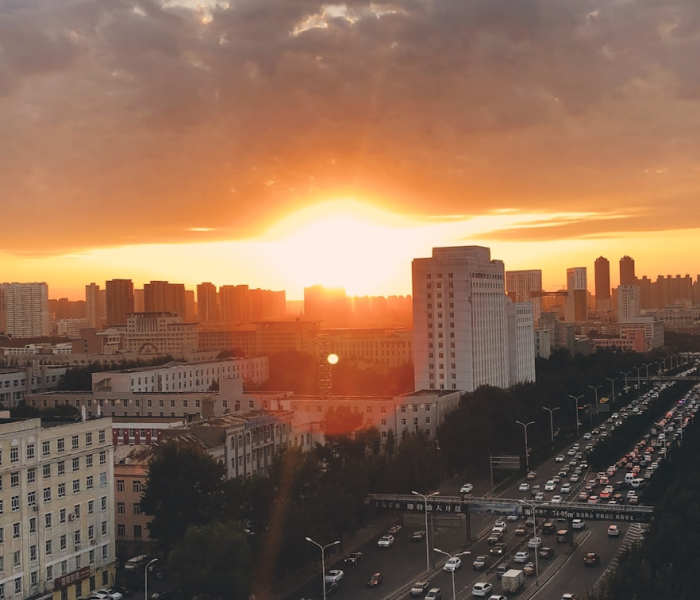 哈尔滨两地调整为中风险地区/哈尔滨多地中风险 哈尔滨两地调整为中风险地区/哈尔滨多地中风险